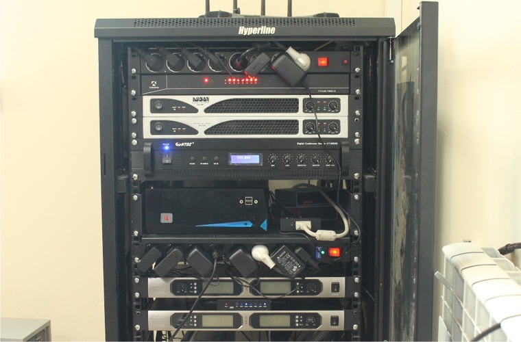 актовый зал с системой ВКС,HD видеоконференцсвязь,сеть ВКС,переговорная с системой ВКС